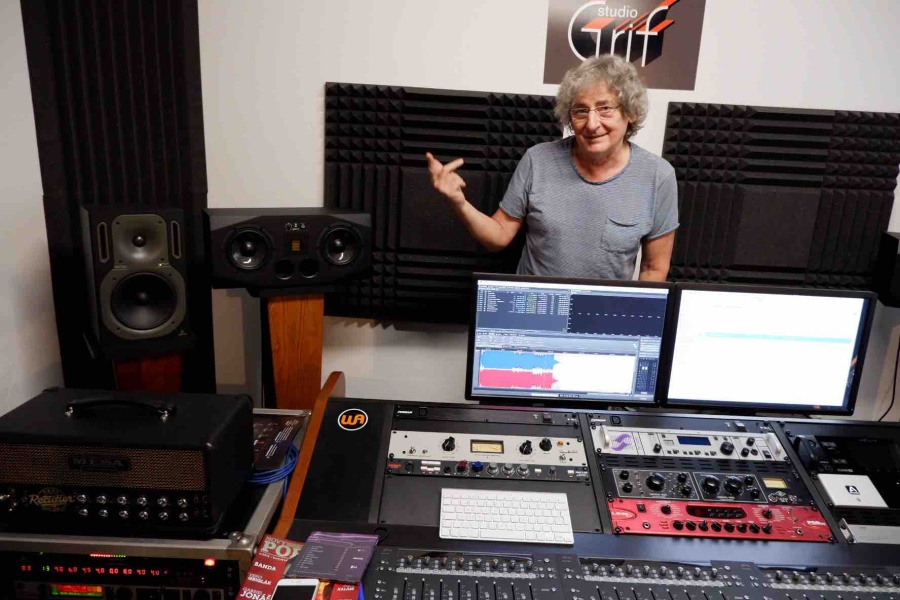 V Griglákovom štúdiu Grif (Foto: Martin Chrobák)